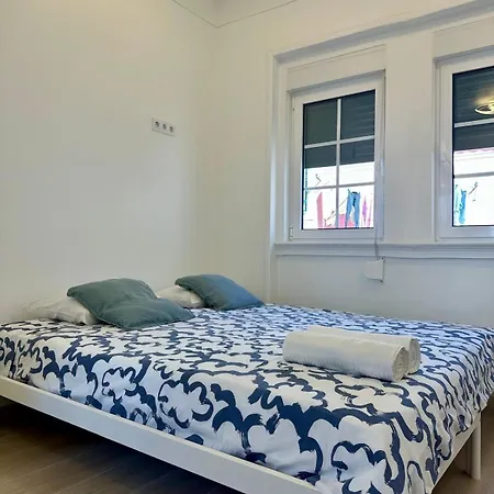 In Alfama- Beco De Sao Miguel Lissabon